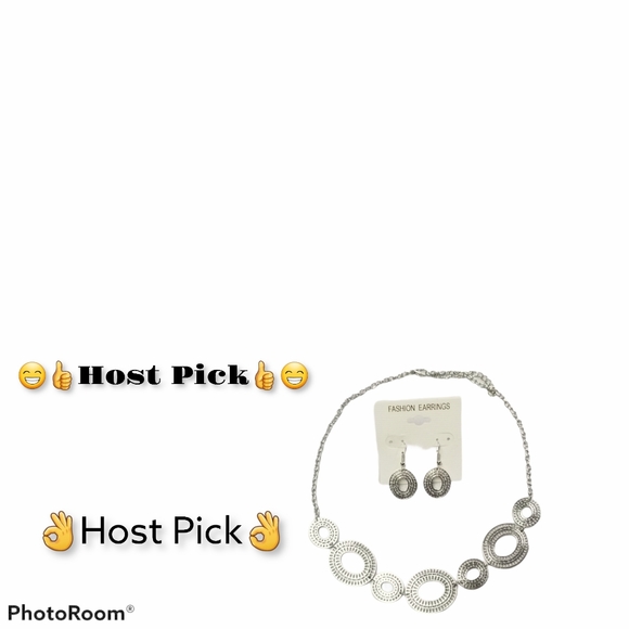 💥2/$30💥 NWOT Basically Baltic Necklace - Picture 2 of 3